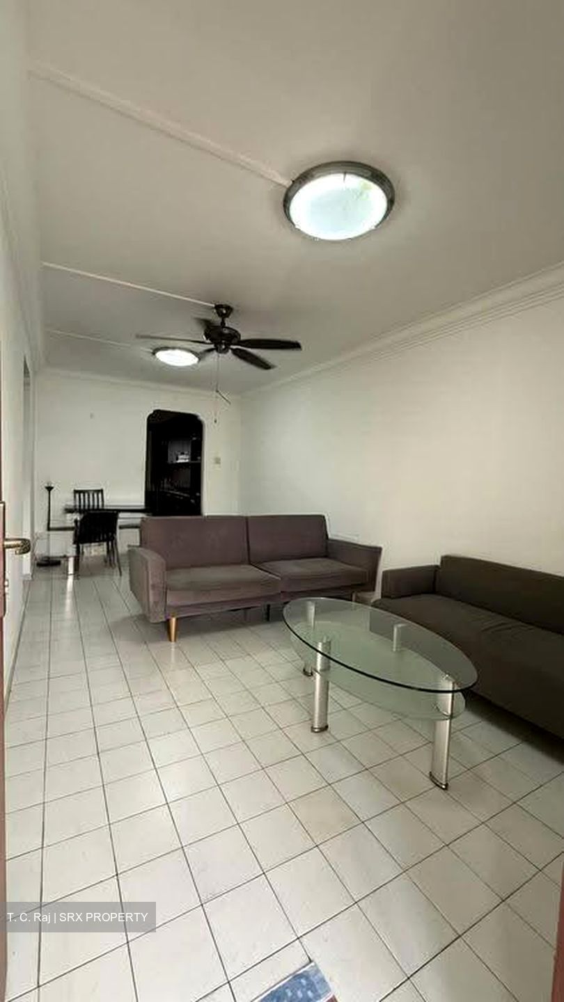 Bukit Batok West Avenue 2 (Bukit Batok), HDB Executive #611127561